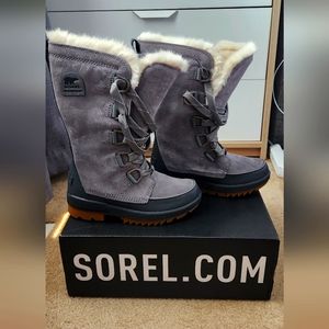 NWT Sorel Tivoli Snow Boots